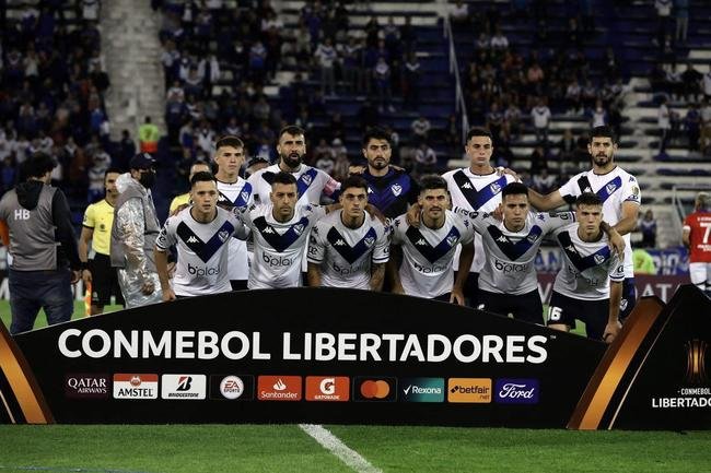 Vlez Sarsfield (classificado no Grupo C)