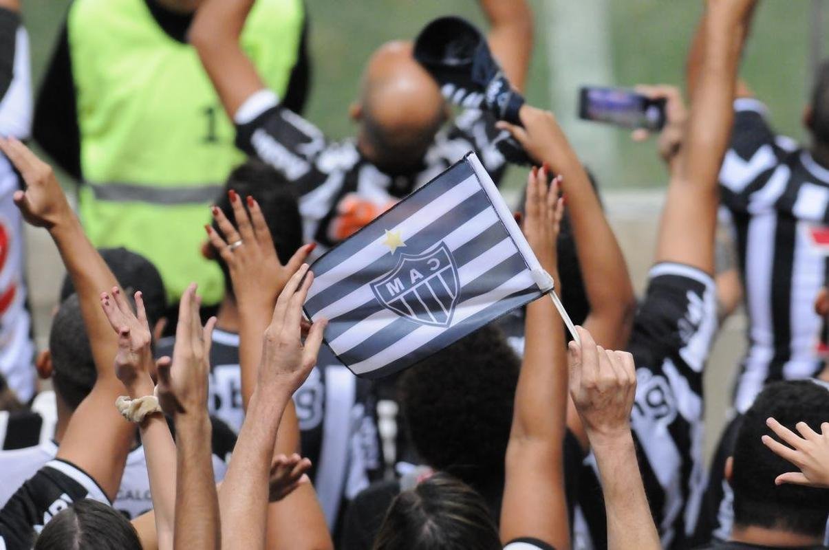 Fotos da vitria do Atltico por 2 a 0 sobre Atltico-GO pelo Campeonato Brasileiro