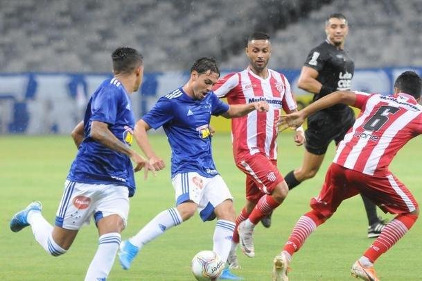 Cruzeiro x Villa Nova: veja fotos da partida vlida pela terceira rodada do Campeonato Mineiro