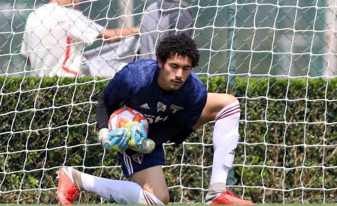 Jovem goleiro Jian Kayo, do Ituano, foi encontrado morto em casa, aos 21 anos de idade. Jogador tambm teve passsagem pela categoria de base do So Paulo