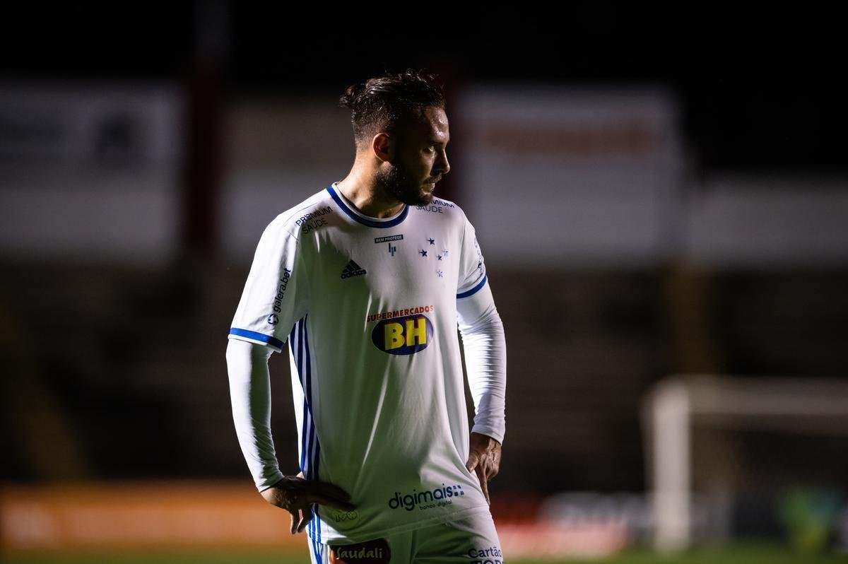 Fotos do jogo entre Paran e Cruzeiro, pela 38 rodada da Srie B do Brasileiro