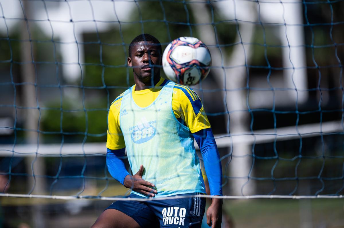 Cruzeiro, 3º colocado, pega o líder Atlético no Mineirão pela 9ª rodada do Campeonato Mineiro