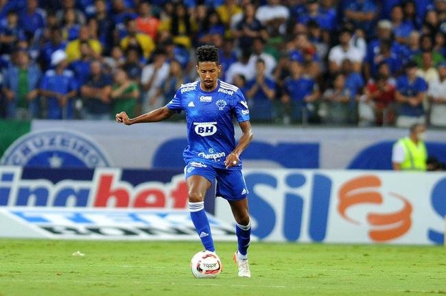 Fotos do jogo entre Cruzeiro e Brusque, no Mineiro, em Belo Horizonte, pela segunda rodada da Srie B do Campeonato Brasileiro