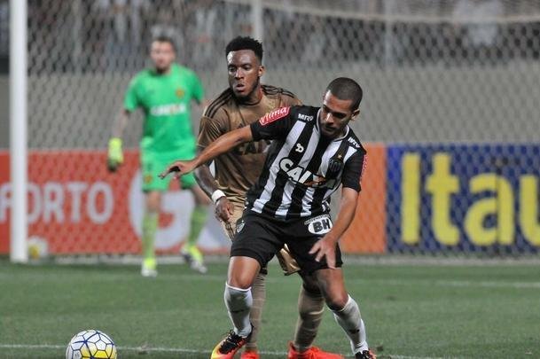 Imagens do jogo entre Atltico e Sport no Independncia