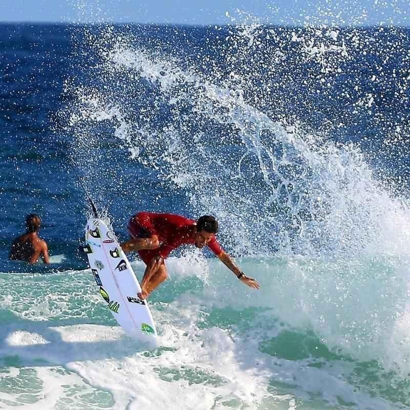 Filipe Toledo  campeo em Jeffreys Bay, na frica do Sul