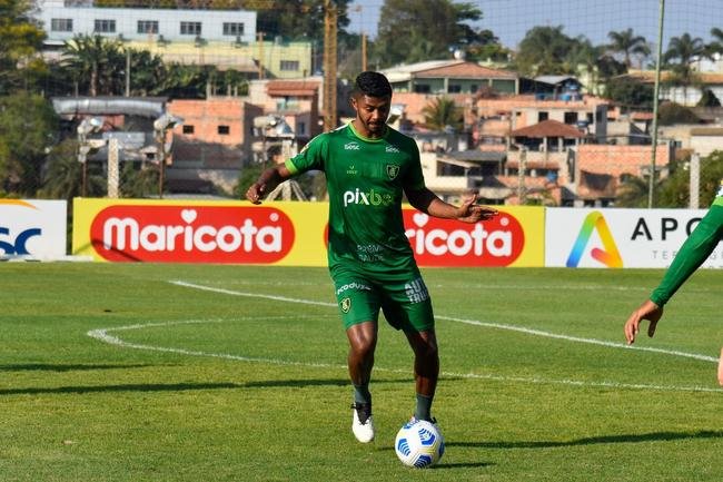 Ricardo Silva durante treinamento do Am�rica no CT Lanna Drumond