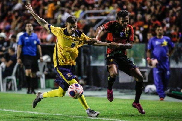 O Sport recebeu o Retrô FC em jogo adiantado da 5ª rodada do Campeonato Pernambucano. A partida marcou a estreia da Ilha do Retiro na temporada 2020