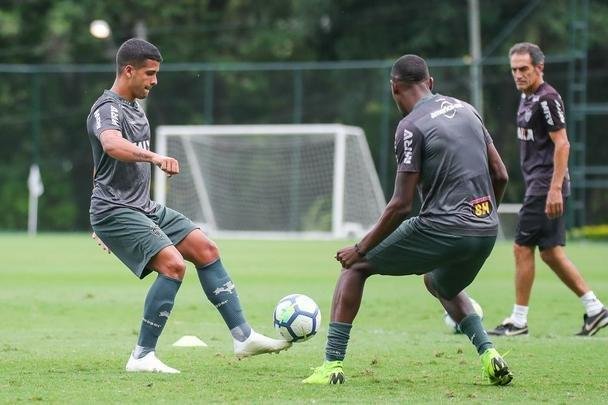 Atlético inicia preparação para enfrentar o Internacional