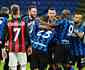 Inter marca no fim, elimina Milan e est na semifinal da Copa da Itlia