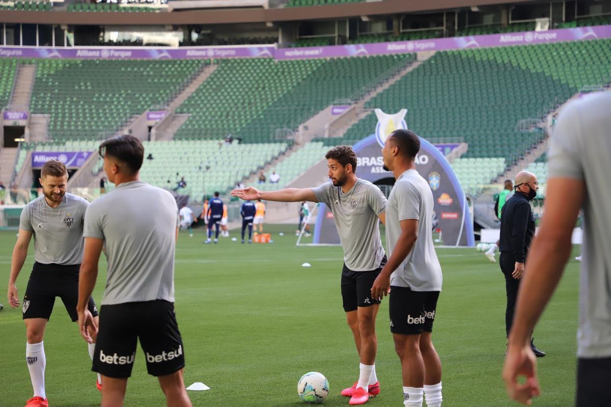 Fotos do aquecimento do Atltico no Allianz Parque antes do jogo contra o Palmeiras pela 19 rodada do Campeonato Brasileiro