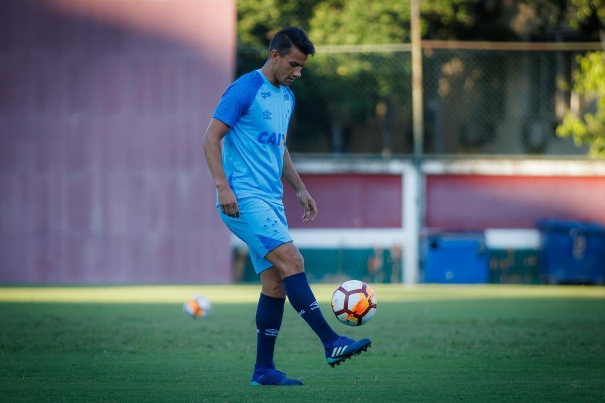 Cruzeiro treinou nesta tera-feira no Estdio das Laranjeiras e fechou preparao para jogo contra o Vasco, pela quinta rodada do Grupo 5 da Copa Libertadores. Partida ser s 21h45 desta quarta, em So Janurio, no Rio de Janeiro (Vinnicius Silva/Cruzeiro E.C)