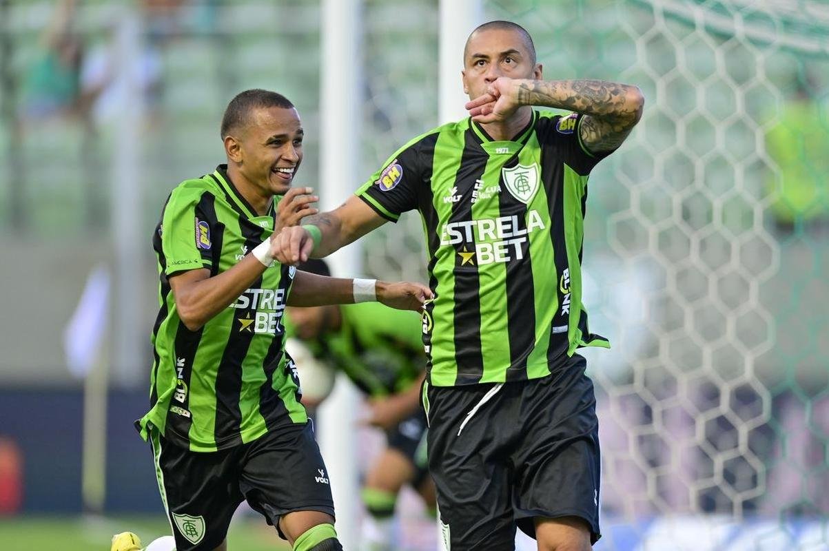 No Independncia, Amrica vence Tombense por 3 a 1, de virada, pela oitava rodada do Campeonato Mineiro 