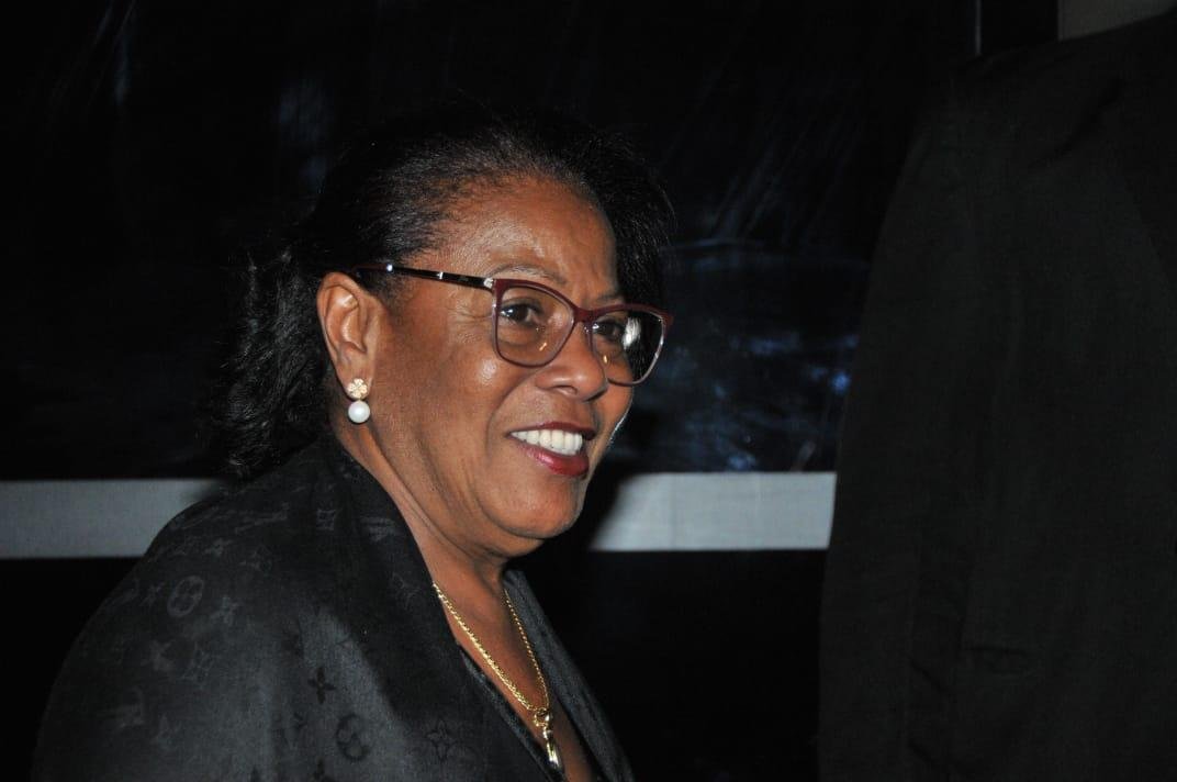 Chegada de Dona Miguelina, me de Ronaldinho Gacho,  cerimnia de entrega da Medalha ao Mrito ao Clube Atltico Mineiro pelo Conselho Deliberativo do clube. Ele foi uma das homenageadas.