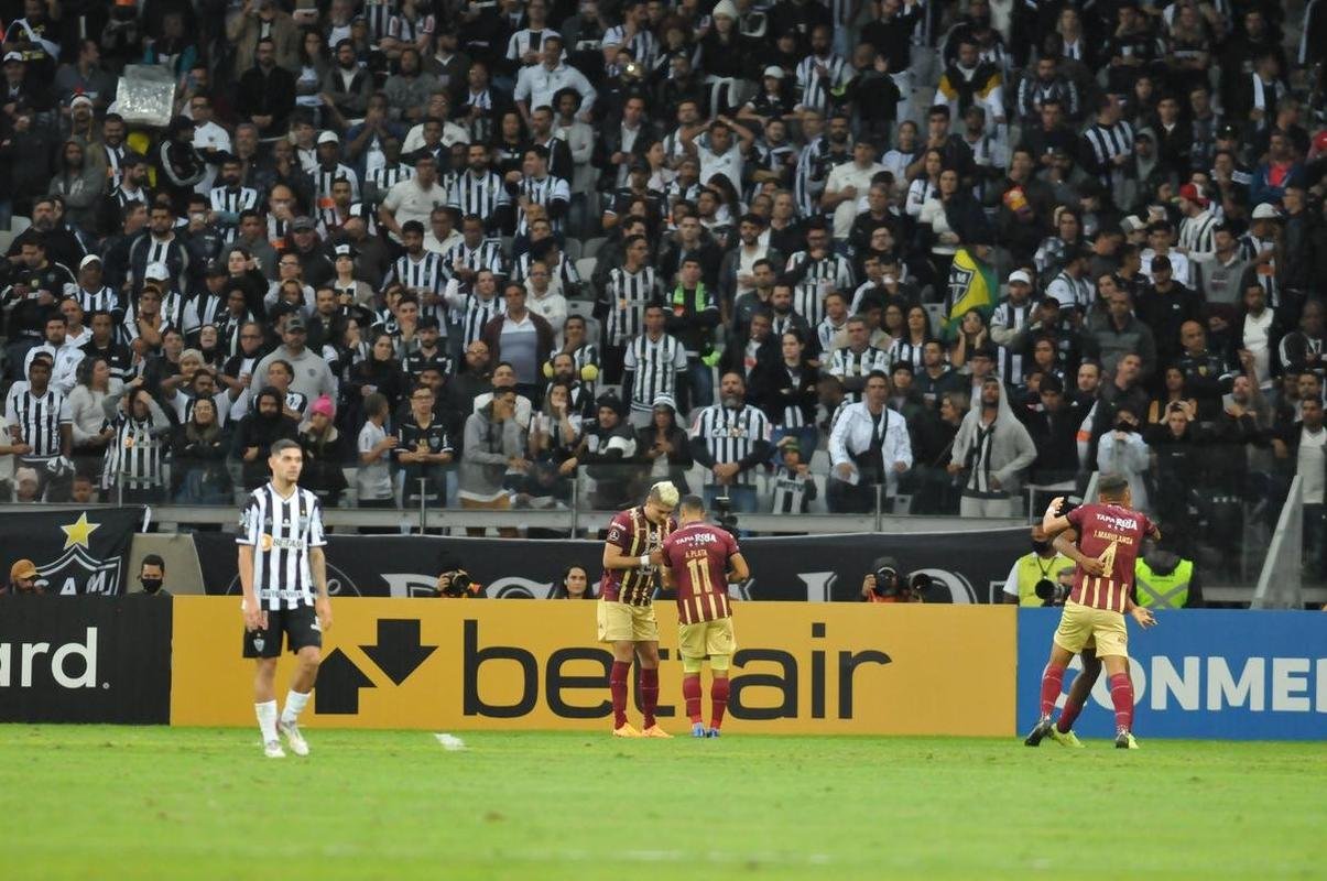 Atltico e Tolima se enfrentaram na noite desta quarta-feira (25), no Mineiro, em Belo Horizonte. A partida foi vlida pela 6 rodada da fase de grupos da Copa Libertadores da Amrica.