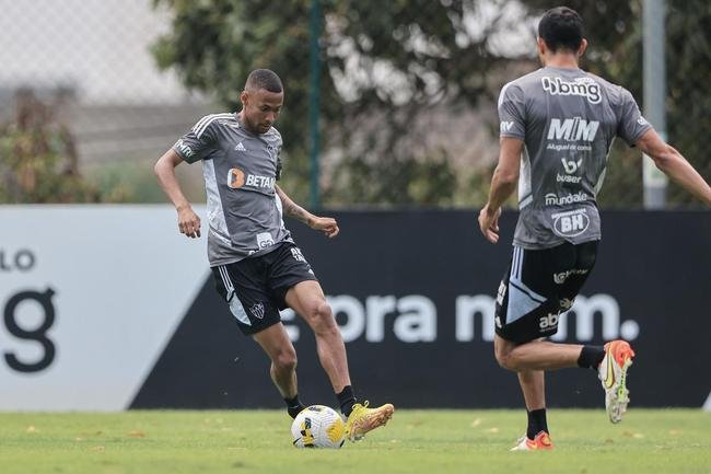 Na manh deste domingo (25/9), o Atltico concluiu mais um treino para encarar o Palmeiras, em partida vlida pela 28 rodada da Srie A do Campeonato Brasileiro.