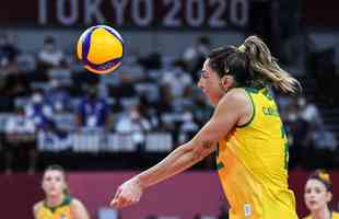 Fotos da vitria brasileira sobre a Coreia do Sul pela semifinal do vlei feminino em Tquio