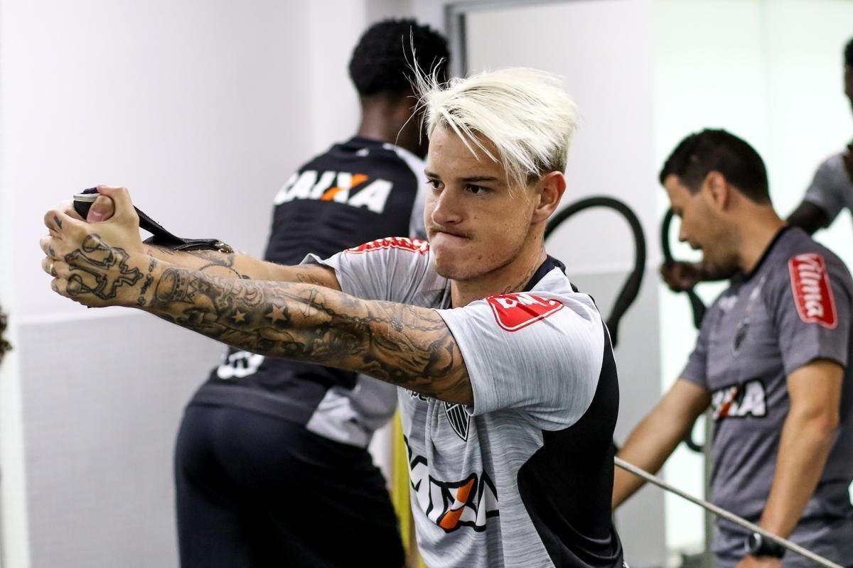 Veja fotos dos jogadores do Atltico no dia da reapresentao