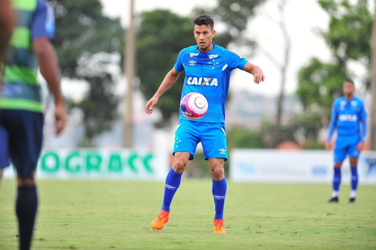 Imagens do jogo-treino entre Cruzeiro e Ipatinga, na Toca da Raposa II, nesta sexta-feira (12/01)