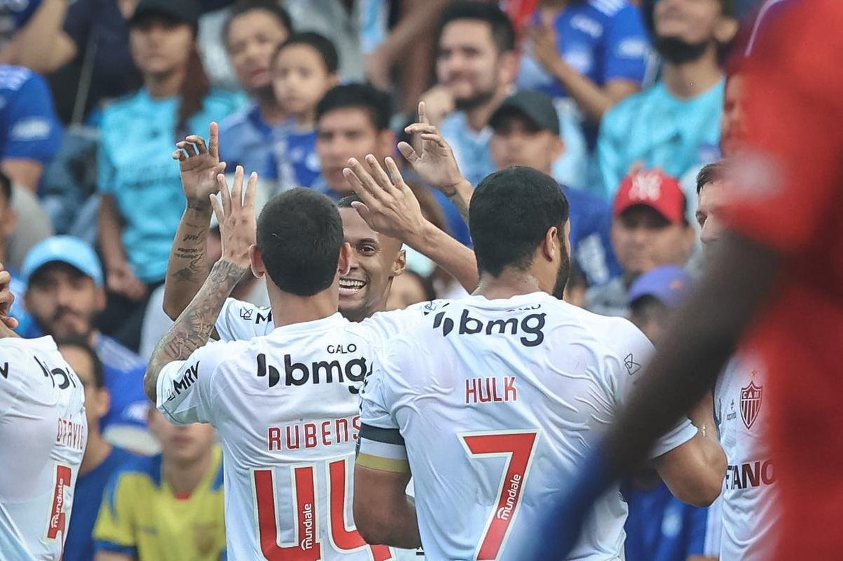 Fotos do jogo de ida das oitavas de final da Copa Libertadores, entre Emelec e Atltico, no estdio George Capwell, em Guayaquil, no Equador
