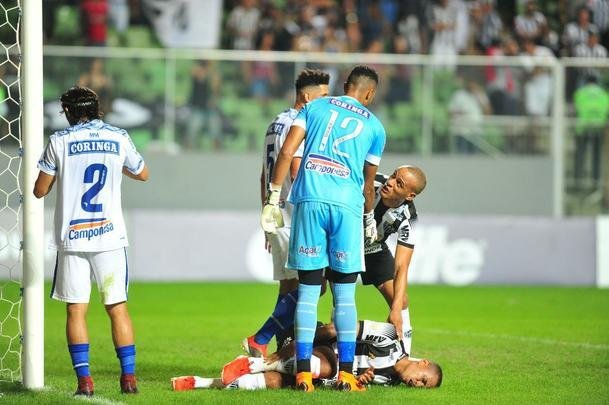 Atltico e CSA se enfrentaram no Independncia pela stima rodada do Campeonato Brasileiro