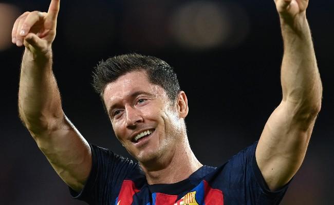 Lewandowski ultrapassou Benzema, do Real Madrid, e se isolou como o terceiro maior artilheiro da história da Liga dos Campeões