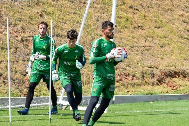 Fotos do treino do Am�rica no CT Lanna Drumond nesta sexta-feira (01/10)