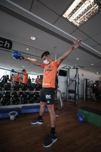 Jogadores do Atlético fizeram uma atividade regenerativa em São Paulo nesta quarta-feira, dia seguinte ao empate por 0 a 0 com o Palmeiras