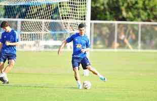 Fotos da reapresentao do Cruzeiro na Toca da Raposa II