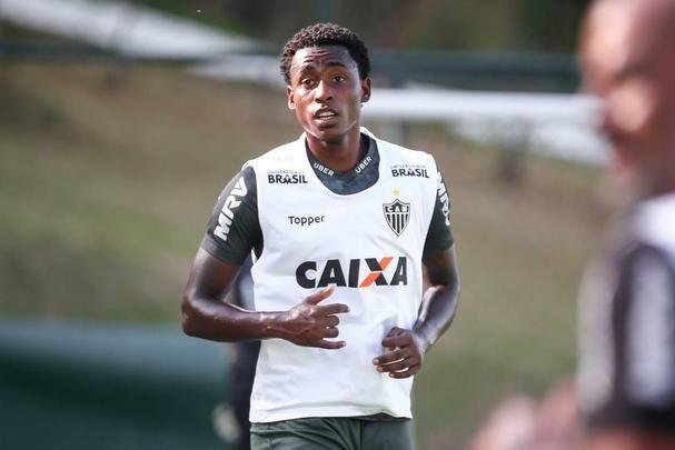 Aps empate no clssico, Atltico volta aos treinos na Cidade do Galo