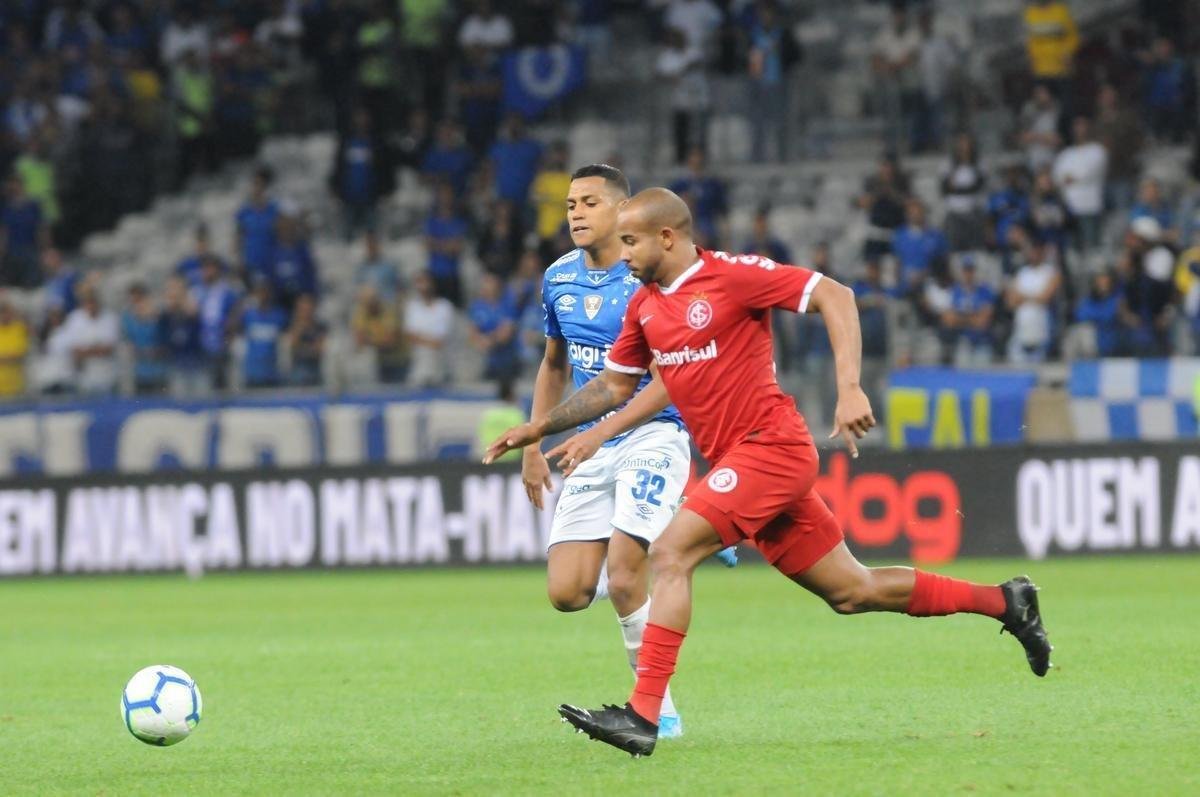 Gol do Internacional deixou Cruzeiro abatido no segundo tempo