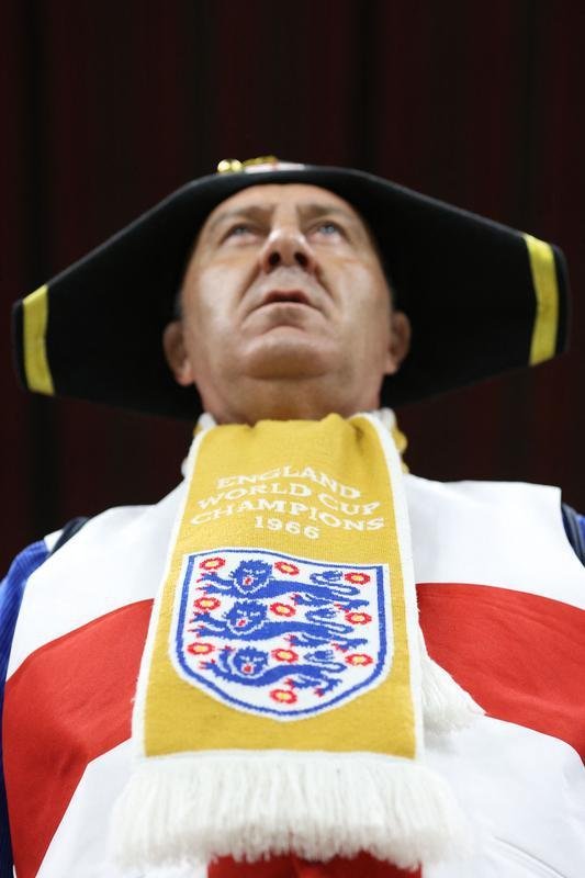 Torcida coloriu o Estdio Al Bayt, no Catar, para acompanhar a partida entre Inglaterra e Senegal