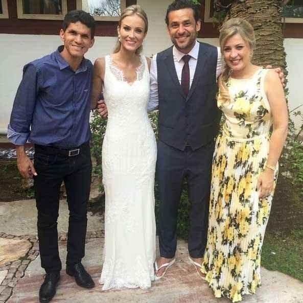 Atacante Fred se casou neste sbado com Paula Armani em chcara de Nova Lima-MG