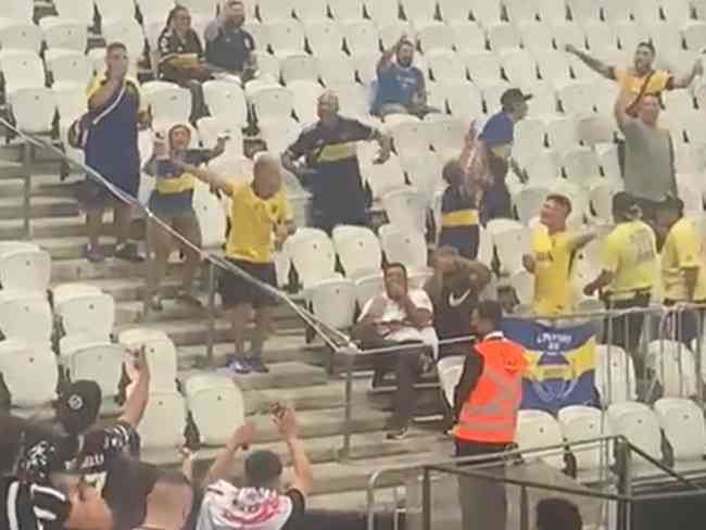 Em 2022, argentino fez gestos racistas dentro na Neo Qumica Arena e acabou preso