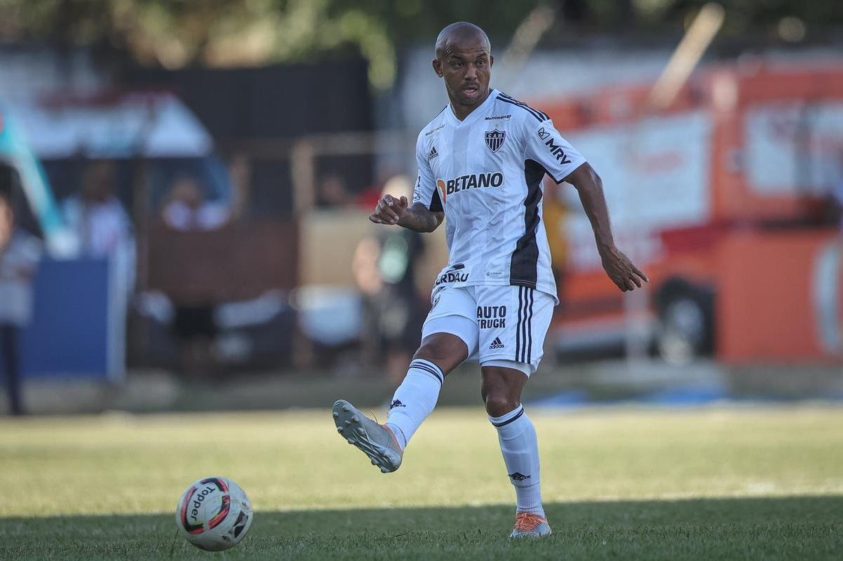 Atltico visitou o Democrata-GV neste sbado (4/3), em Governador Valadares, pela 8 rodada do Campeonato Mineiro.