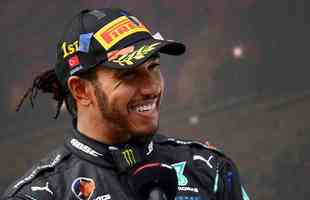 1º - Lewis Hamilton. Piloto da Mercedes recebe £ 40 milhões anuais (quase R$ 300 milhões)