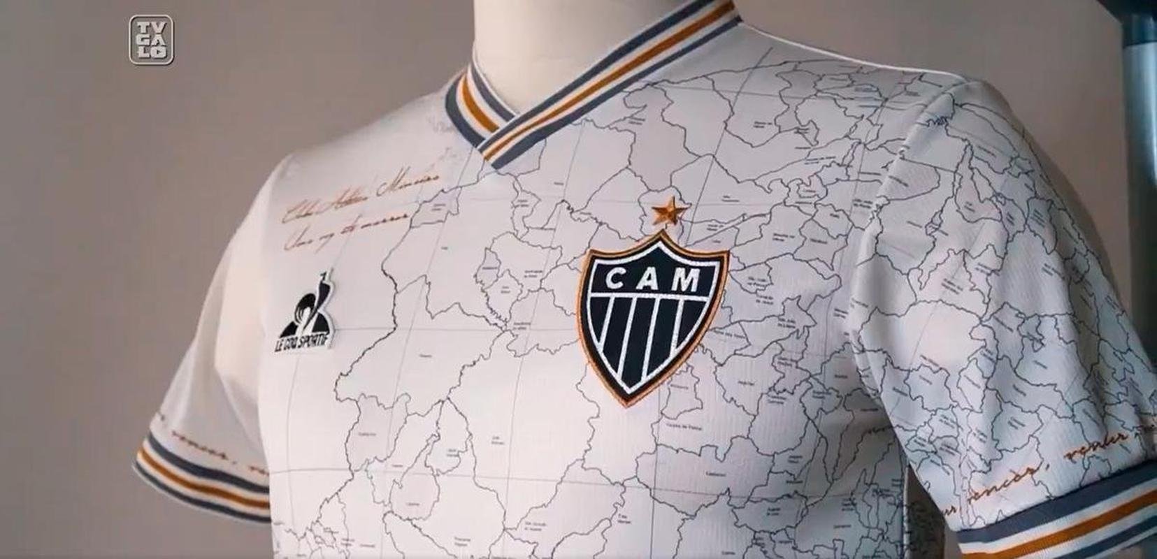 Detalhes da segunda edio do 'Manto da Massa'