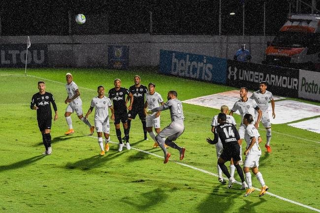 Bragantino 2 x 2 Atltico: veja fotos do jogo