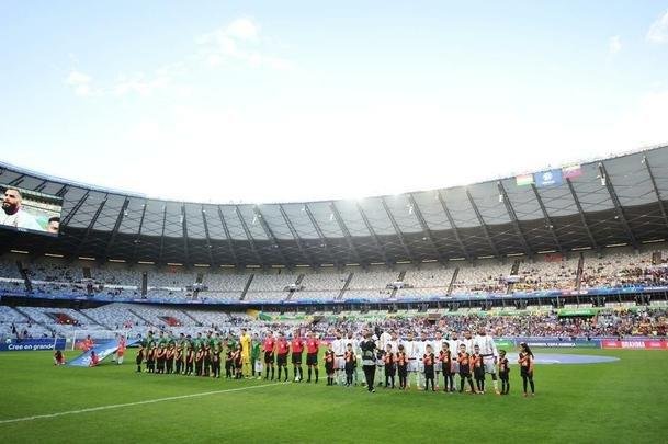 Imagens da partida entre Bolvia e Venezuela