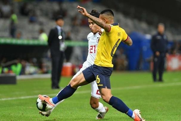 Equador e Japo se enfrentaram no Mineiro pela terceira rodada do Grupo C da Copa Amrica