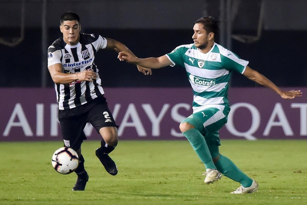 Pablo Lima - Natural de Montevidu, o meia Pablo Lima tem dupla nacionalidade - uruguaia e italiana. No Equidad desde 2018, ele entrou em campo 46 vezes e ainda no balanou as redes. Antes passou pelo El Tanque Sisley, do Uruguai e pelo SdTirol, da Itlia.
