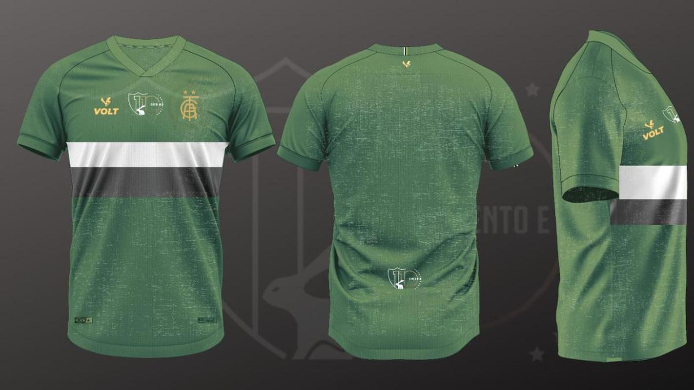 Modelos produzidos para o concurso Camisa Cento e Deca e publicados nas redes sociais