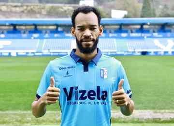 Defensor de 26 anos foi anunciado pelo FC Vizela nesta segunda-feira