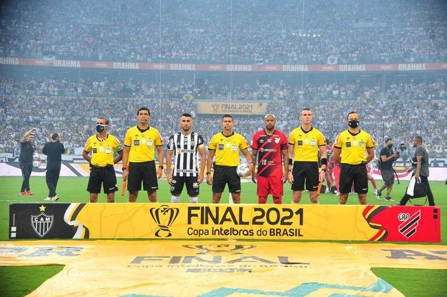 Fotos da vitria do Atltico sobre o Athletico-PR, no Mineiro, no jogo de ida da final da Copa do Brasil