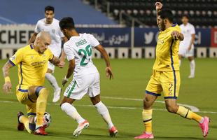 Fotos do zagueiro Maicon pelo Al Nasr, da Arbia Saudita, ltimo clube antes de 'acerto' dele com o Cruzeiro