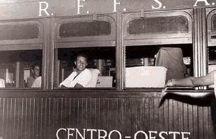 Proc�pio antes do embarque para Arax�