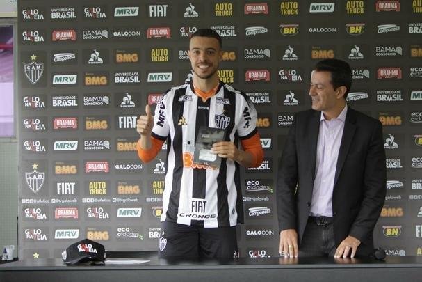 Jogador argentino  uma aposta do Galo para o ataque