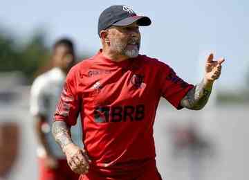 Atual técnico do Flamengo deixou equipe espanhola com problemas na La Liga e em baixa na Liga Europa