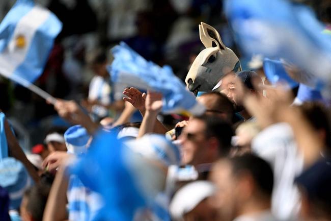 Imagens das torcidas de Argentina e Arábia Saudita na partida pelo Grupo C da Copa do Mundo do Catar