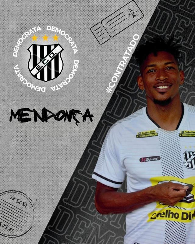 Jorge Mendona - Zagueiro