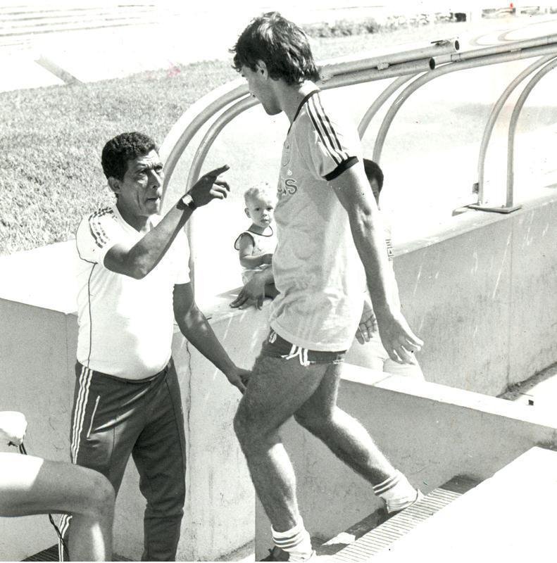 05/04/1986 - Jair Bala em passagem como tcnico do Cruzeiro